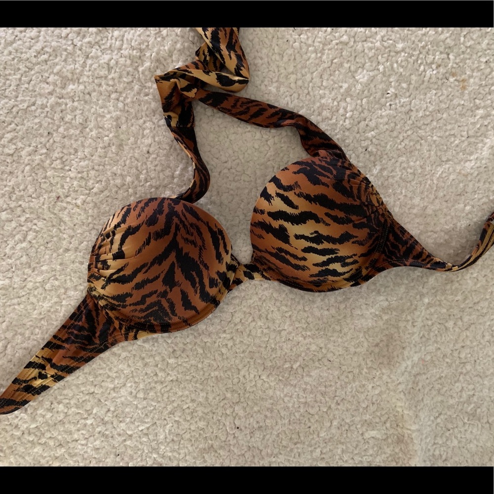 Bathing suit